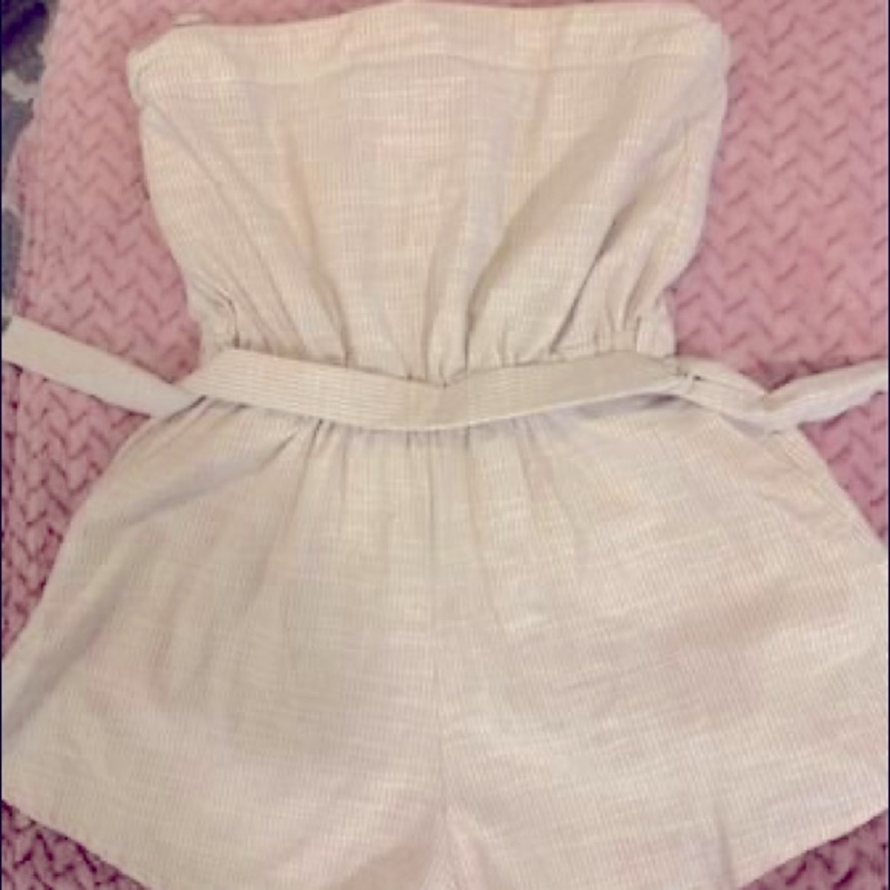 Women’s Size 8 Romper